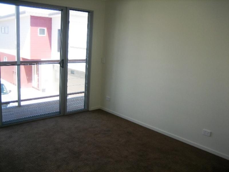 4/94 Stephens Street, Morningside QLD 4170