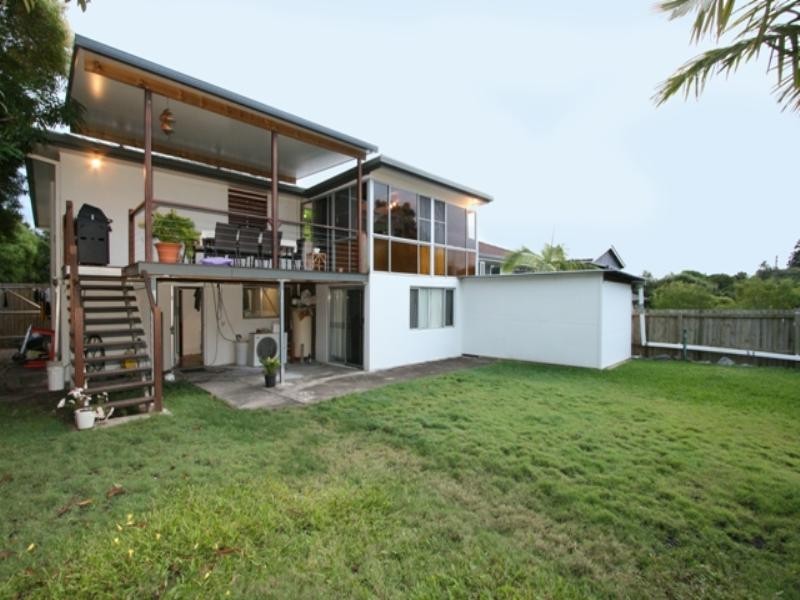 64 Blackwood Avenue, Morningside QLD 4170