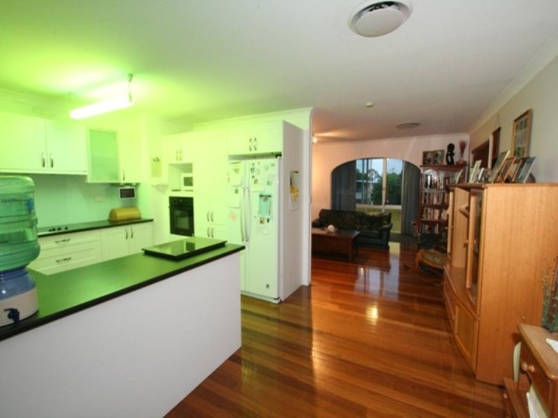 64 Blackwood Avenue, Morningside QLD 4170