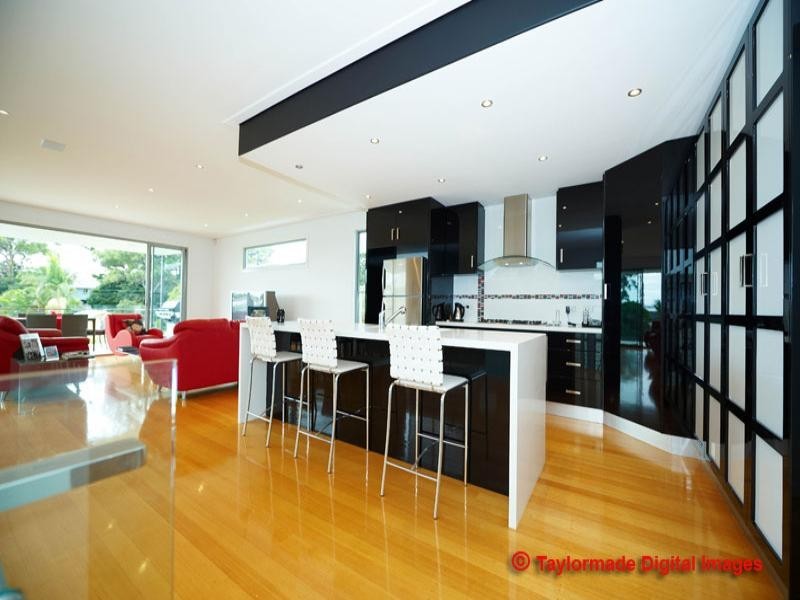 13 Bexley Avenue, Balmoral QLD 4171