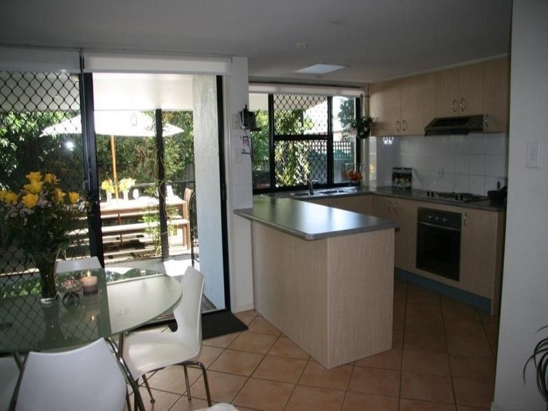 5/13 Daniells Street, Carina QLD 4152