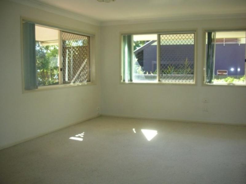 1/115 Hawthorne Road, Hawthorne QLD 4171