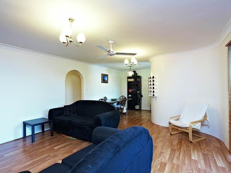 2/77 Forbes Street, Hawthorne QLD 4171