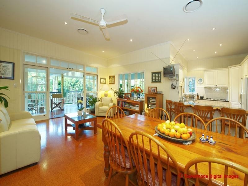 23 Wylie Street, Graceville QLD 4075