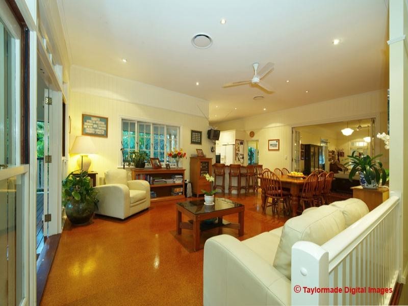 23 Wylie Street, Graceville QLD 4075