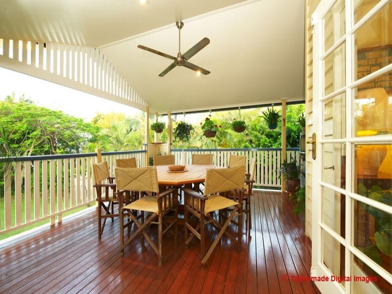 23 Wylie Street, Graceville QLD 4075