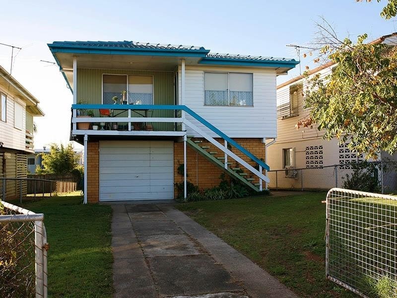 10 Karthina Street, Bulimba QLD 4171