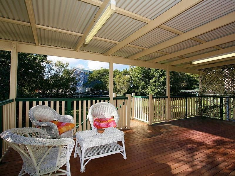 34 Burrai Street, Morningside QLD 4170