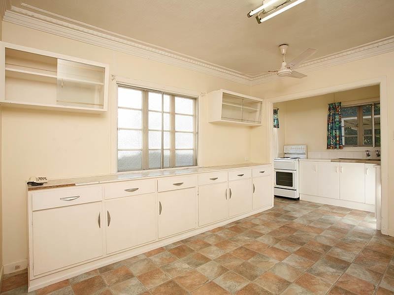 34 Burrai Street, Morningside QLD 4170