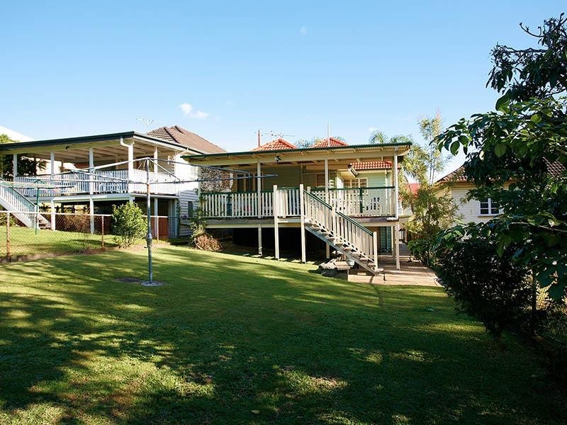 34 Burrai Street, Morningside QLD 4170