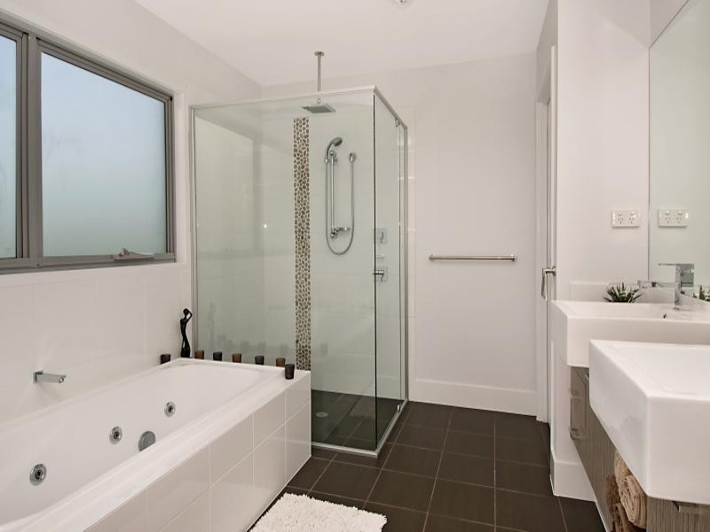 28 Orchard Street, Hawthorne QLD 4171