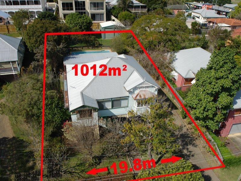 11 Birkalla Street, Bulimba QLD 4171