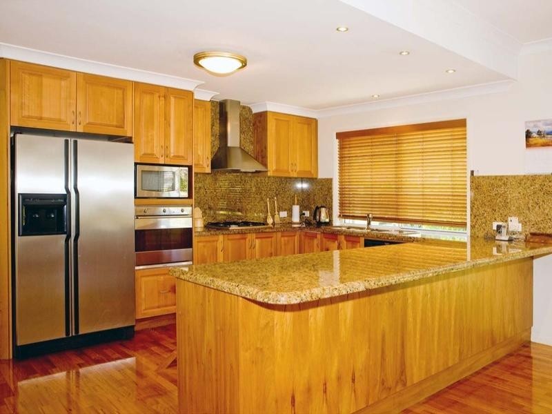 7 Picardie Close, Mansfield QLD 4122