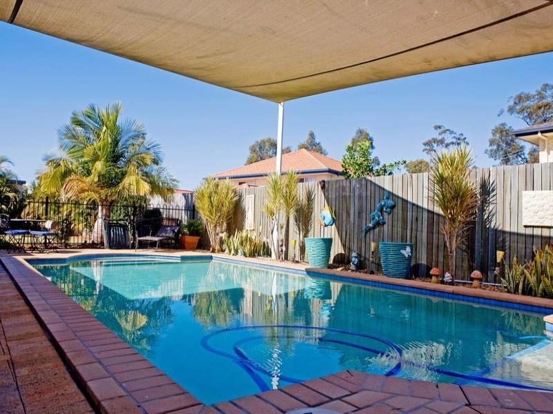 7 Picardie Close, Mansfield QLD 4122