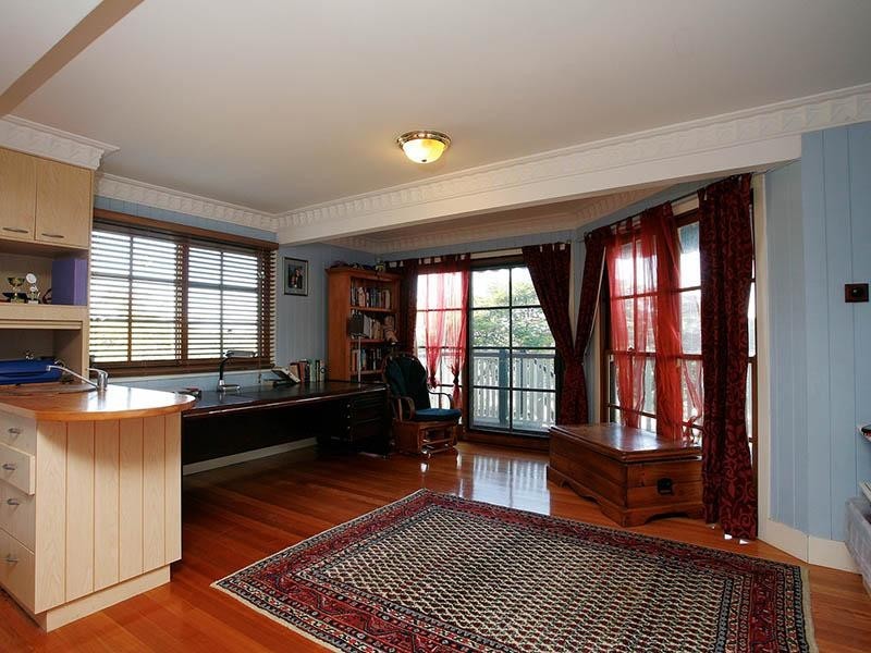 32 Wentworth Parade, Balmoral QLD 4171