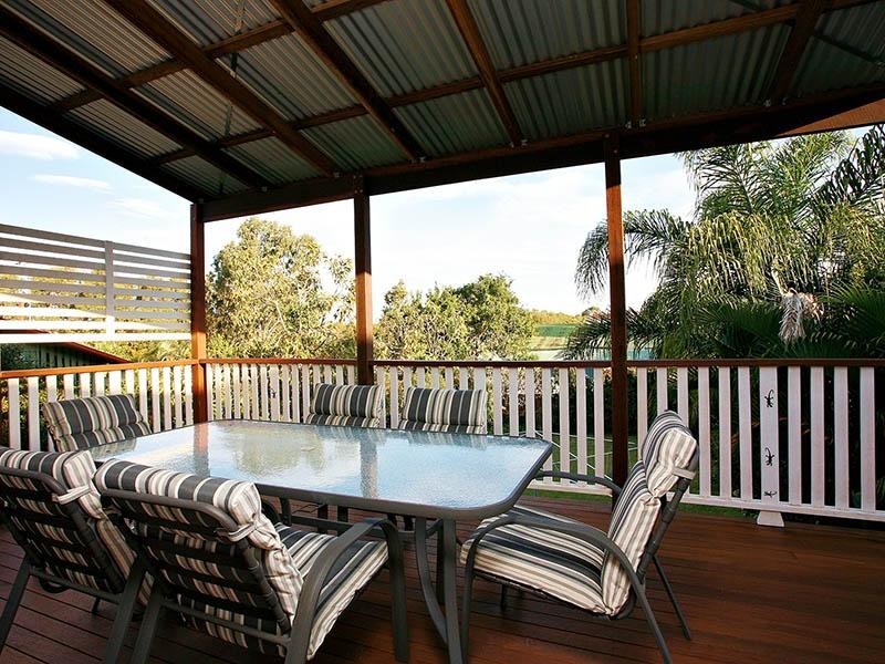 5 Bates Court, East Brisbane QLD 4169