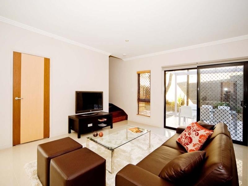 1-6/381 Bennetts Road, Norman Park QLD 4170