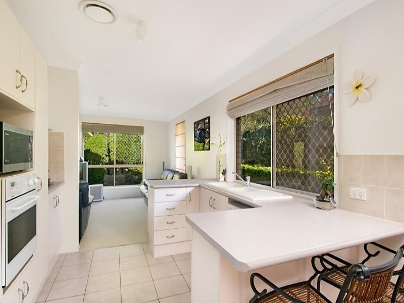 40 Mitchell Place, Belmont QLD 4153