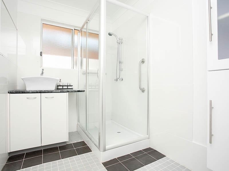 14 Thomas Street, Birkdale QLD 4159