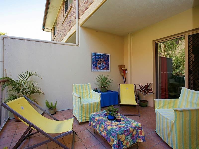 4/55 Riding Road, Hawthorne QLD 4171