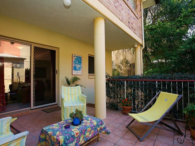 4/55 Riding Road, Hawthorne QLD 4171
