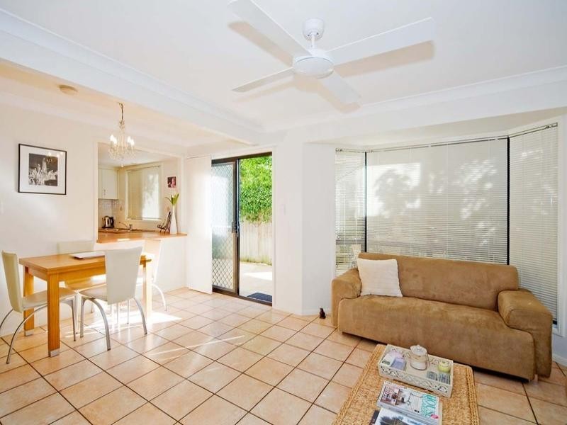 2/139 Jones Road, Carina Heights QLD 4152