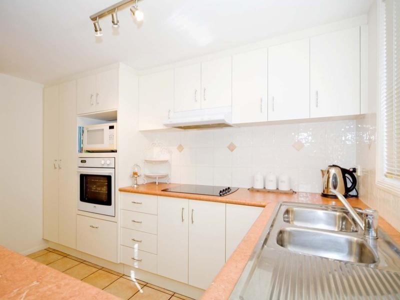 2/139 Jones Road, Carina Heights QLD 4152