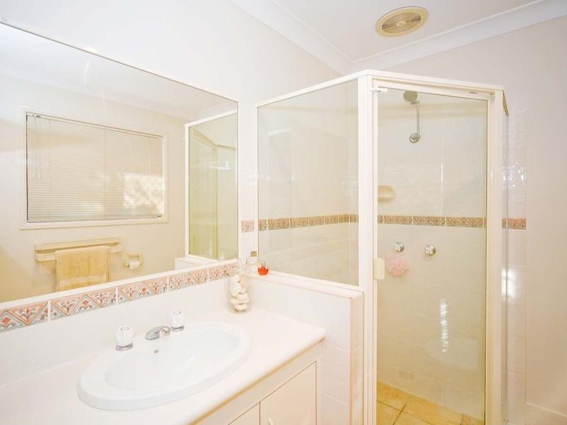 2/139 Jones Road, Carina Heights QLD 4152