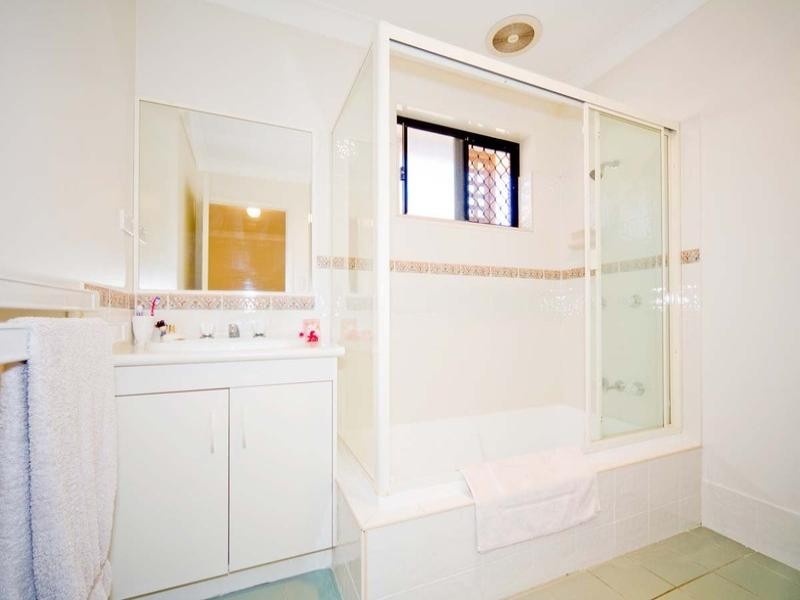 2/139 Jones Road, Carina Heights QLD 4152