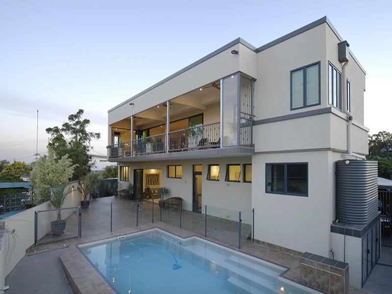 126 Fifth Avenue, Balmoral QLD 4171