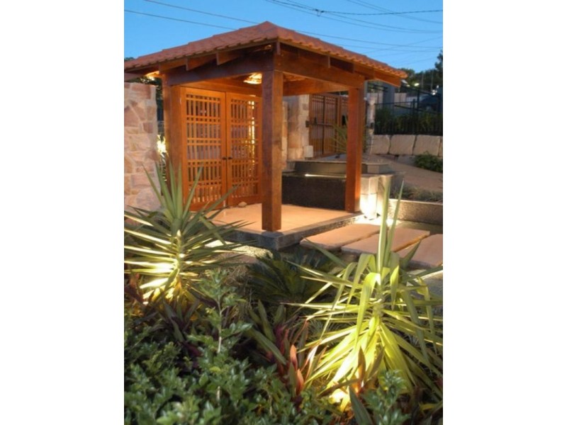 10 Thorpe Street, Balmoral QLD 4171