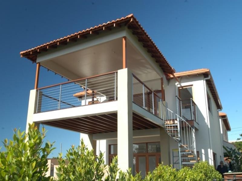 10 Thorpe Street, Balmoral QLD 4171