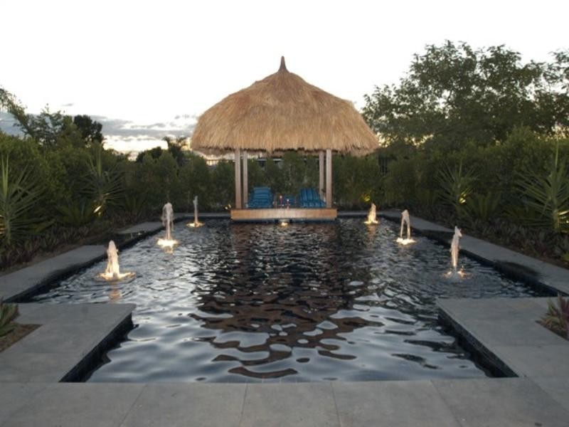 10 Thorpe Street, Balmoral QLD 4171