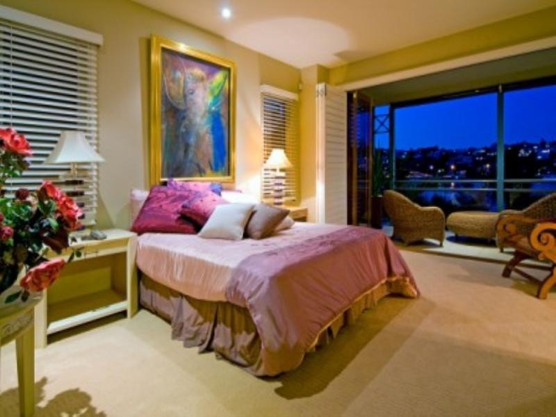 77 McConnell, Bulimba QLD 4171