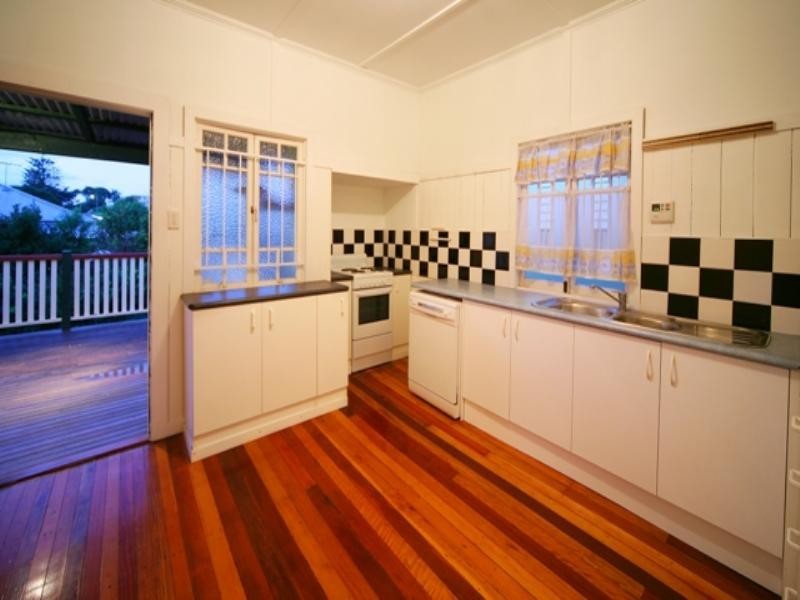 438 Wynnum Road, Morningside QLD 4170