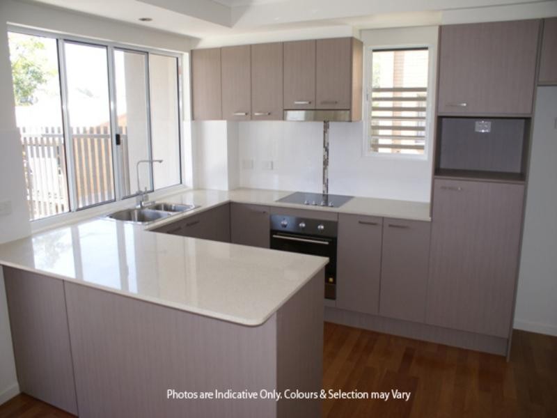 1-4/70 Monmouth Street, Morningside QLD 4170