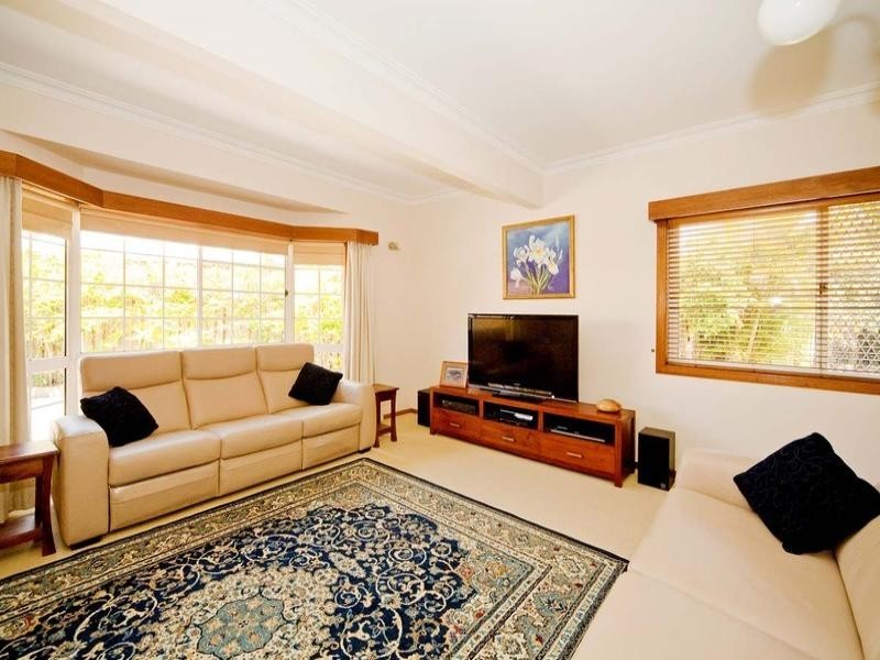 30 Foxmont Drive, Carina QLD 4152