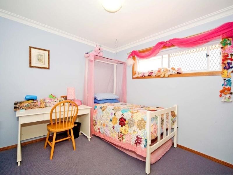 30 Foxmont Drive, Carina QLD 4152