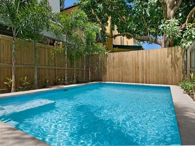 4/9 Jamieson Street, Bulimba QLD 4171