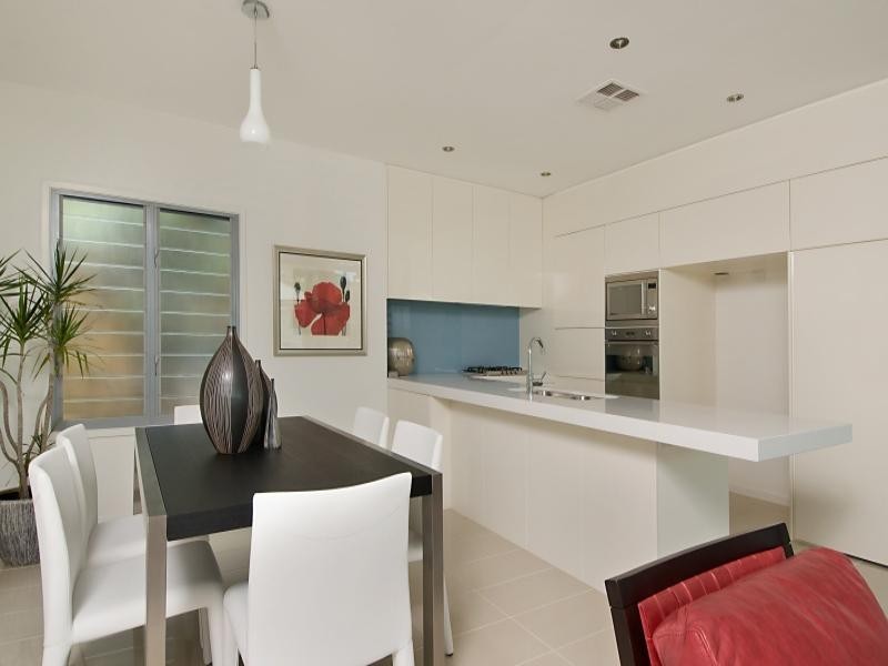 4/9 Jamieson Street, Bulimba QLD 4171