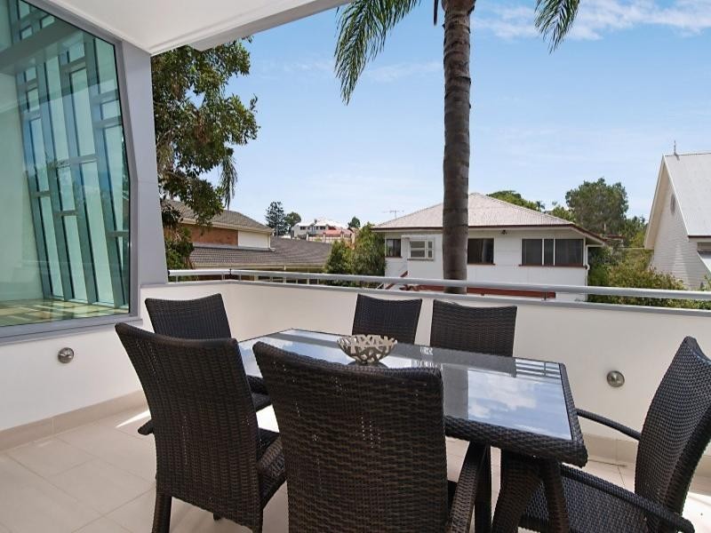 4/9 Jamieson Street, Bulimba QLD 4171