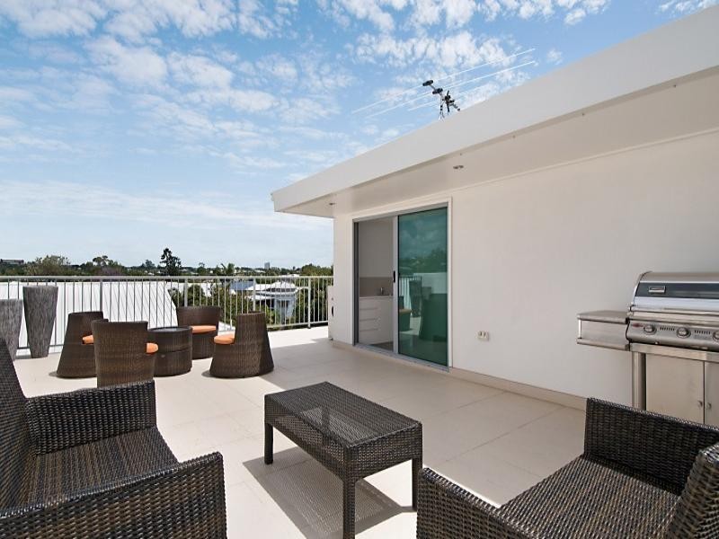 4/9 Jamieson Street, Bulimba QLD 4171