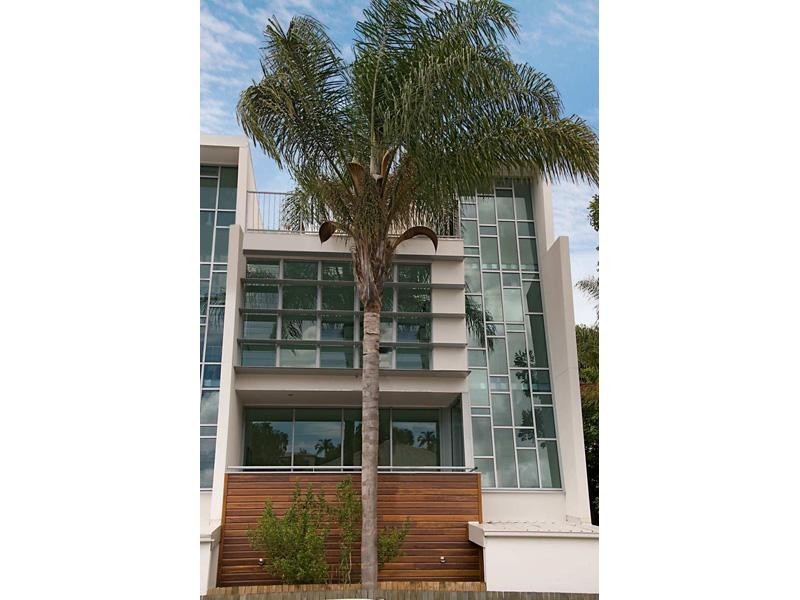 4/9 Jamieson Street, Bulimba QLD 4171