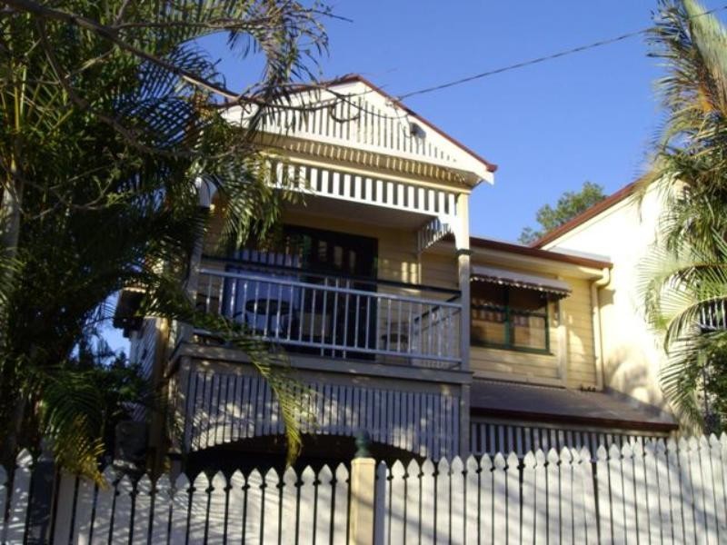 92B Overend Street, Norman Park QLD 4170