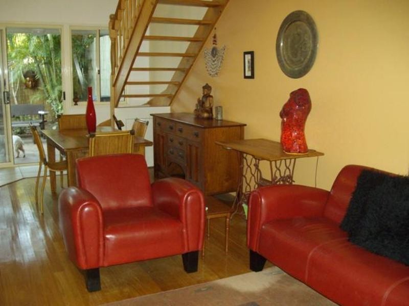 92B Overend Street, Norman Park QLD 4170