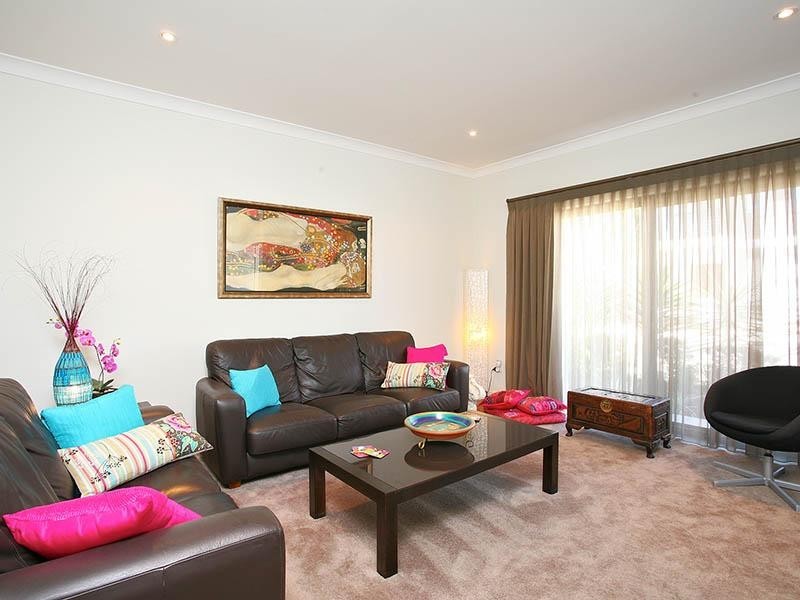 141/16 Surbiton Court, Carindale QLD 4152