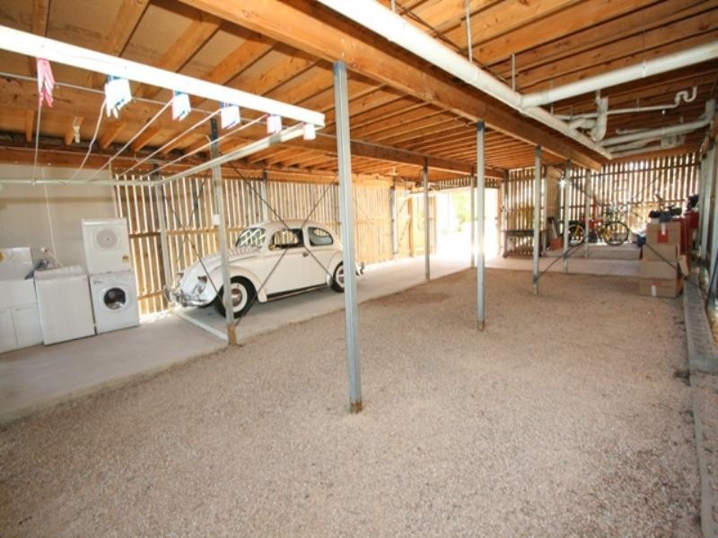 103 Norman Avenue, Norman Park QLD 4170