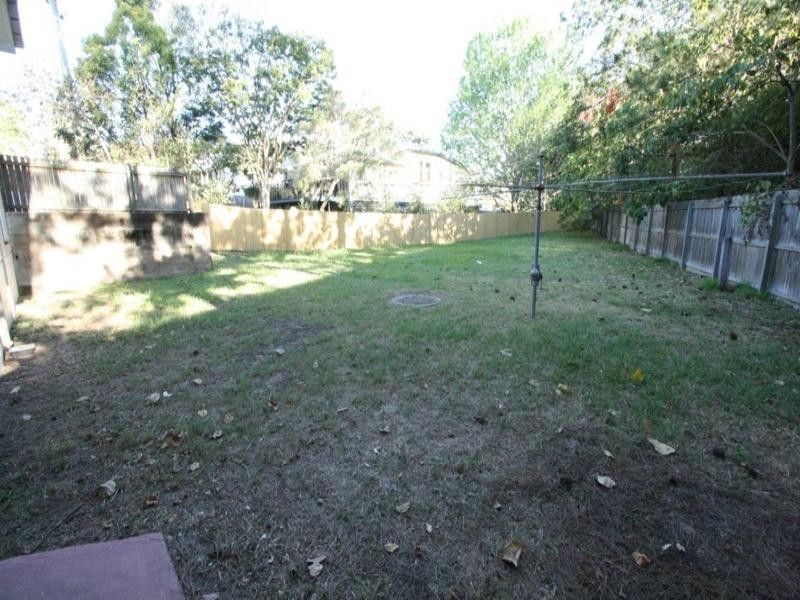 15 Daphne Street, Camp Hill QLD 4152