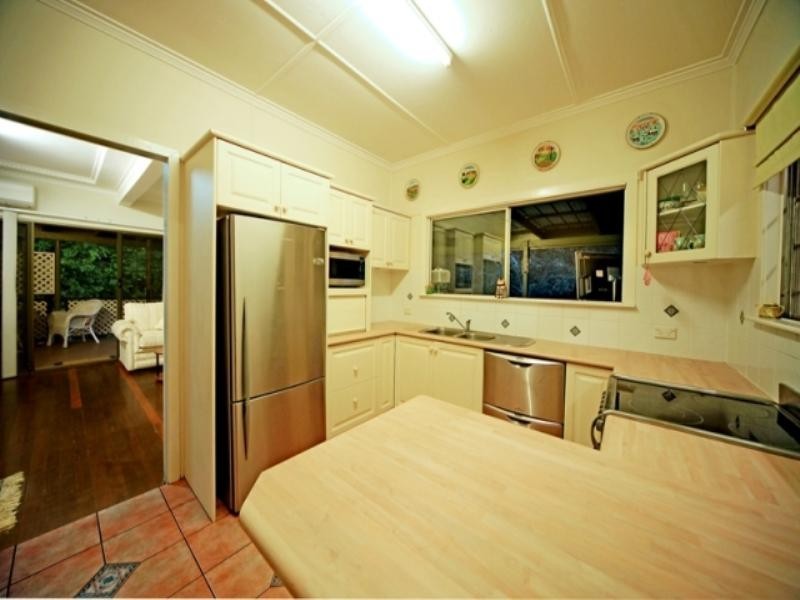38 Olive Grove, Balmoral QLD 4171
