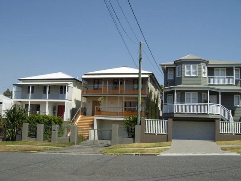 180 McIlwraith Avenue, Norman Park QLD 4170